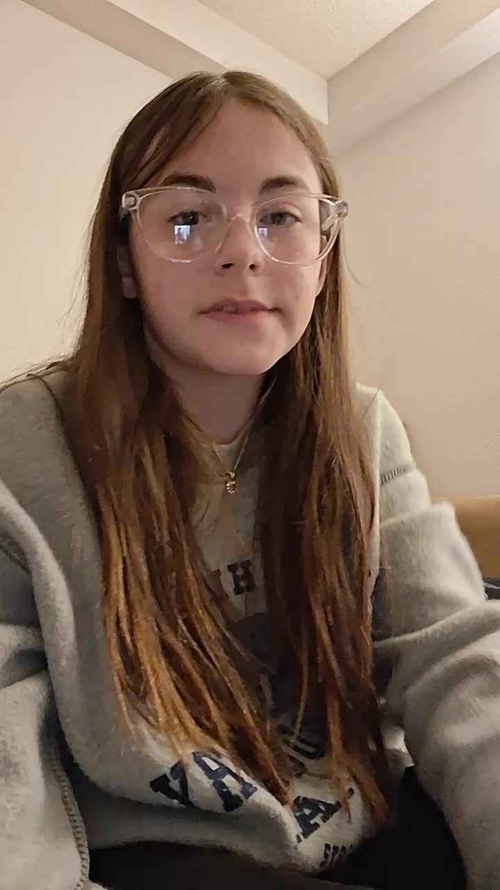 @Ayla_the_rat🐀🐀