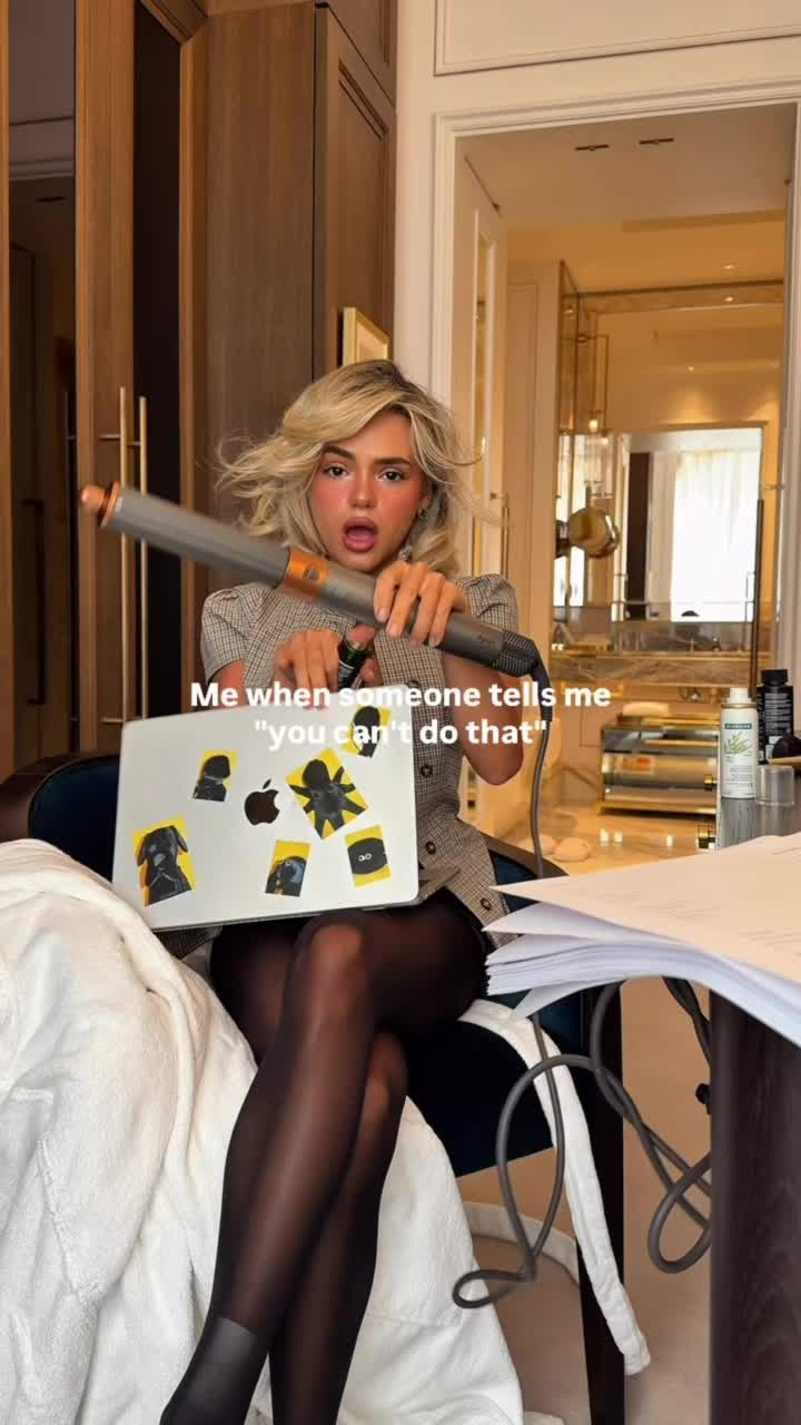 @AnaMarie