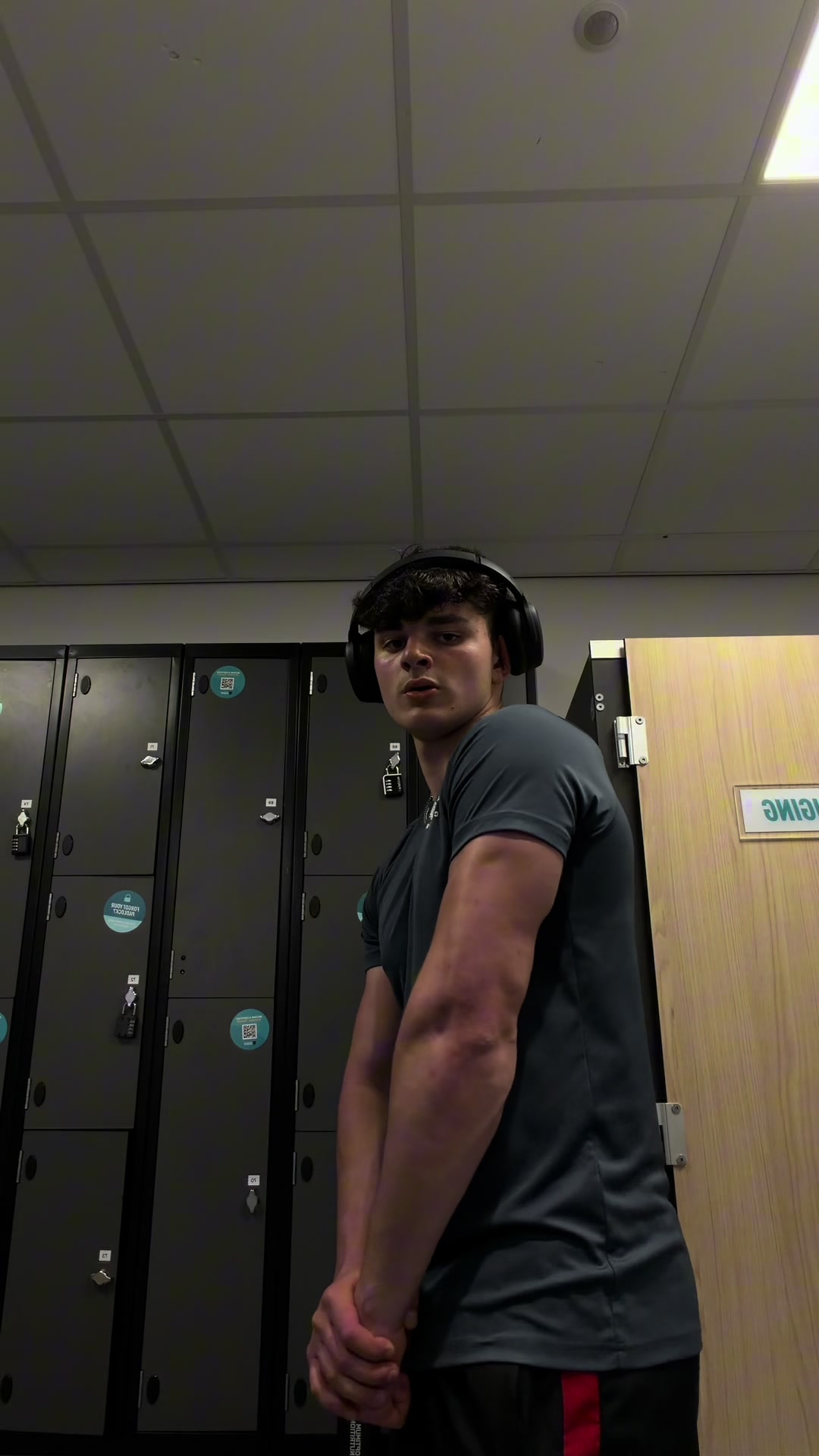 @toby_k09