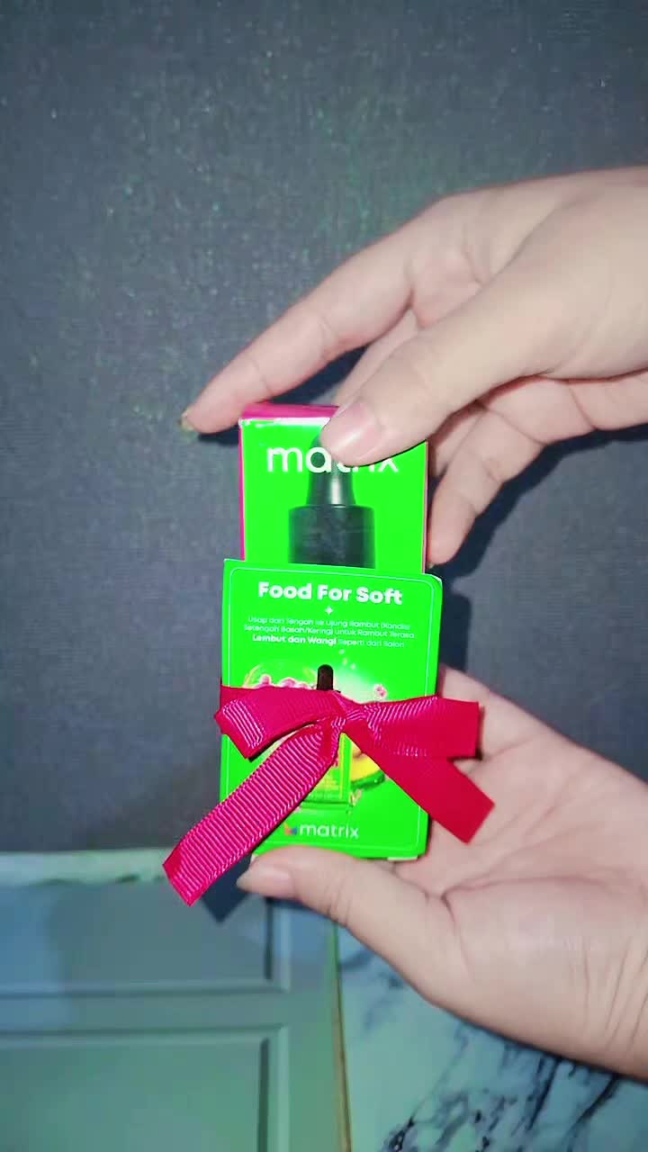 @Ayy_