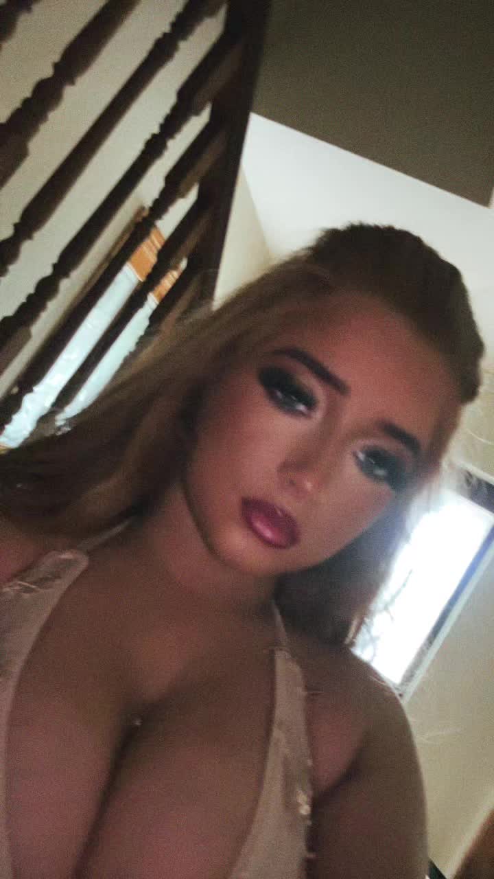 @ElizabethxMatthewconnors❤️🌍