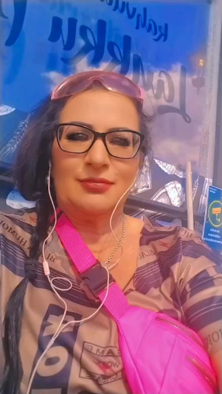 @uskotoivorakkaus