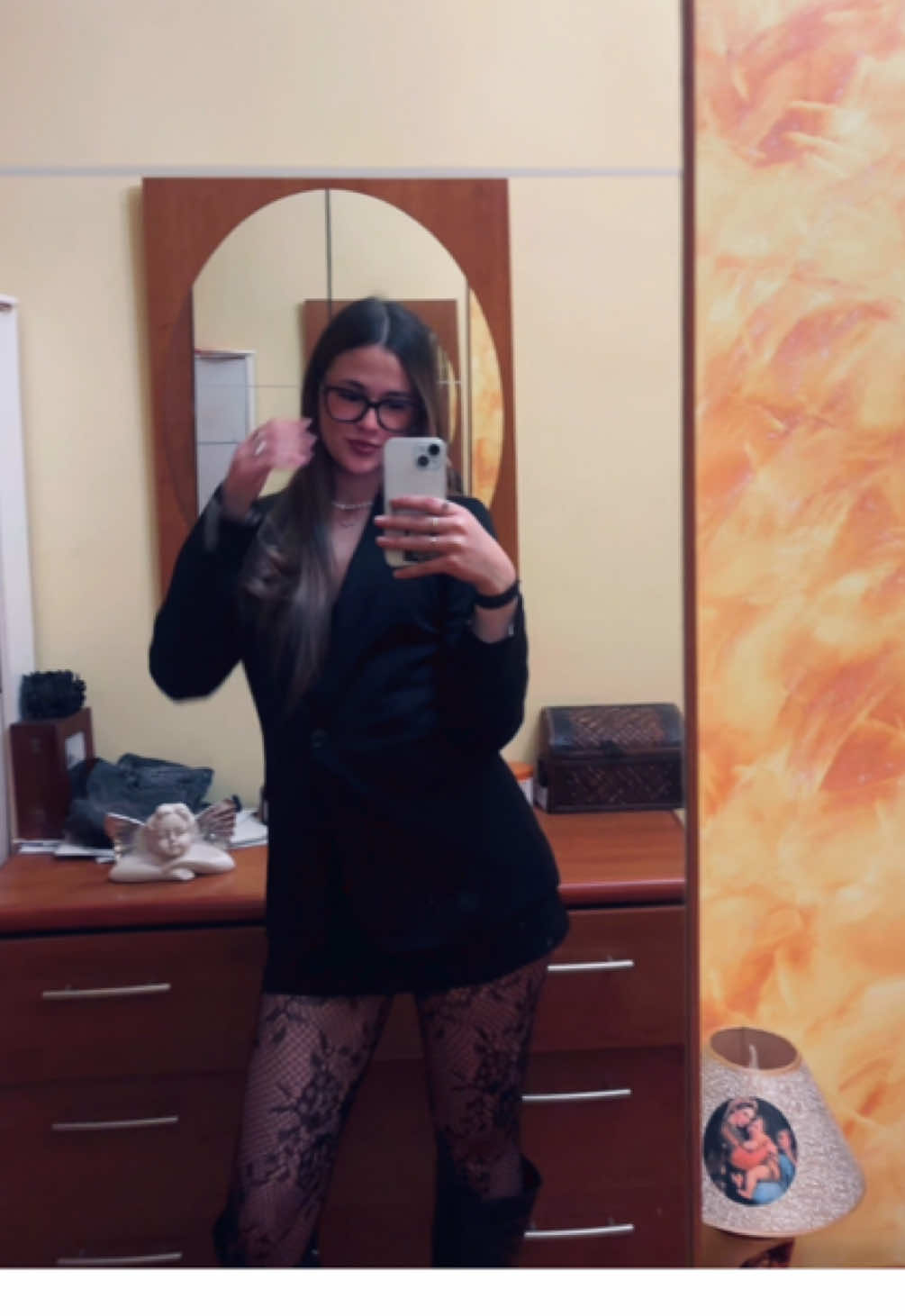 @fè