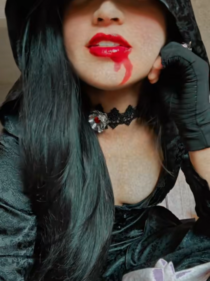 @Belladonna Trix🖤