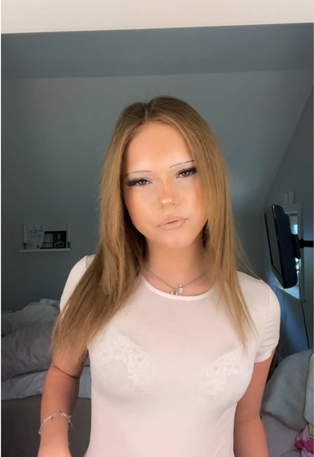 @𝔭𝔦𝔩𝔢𝔞🦇