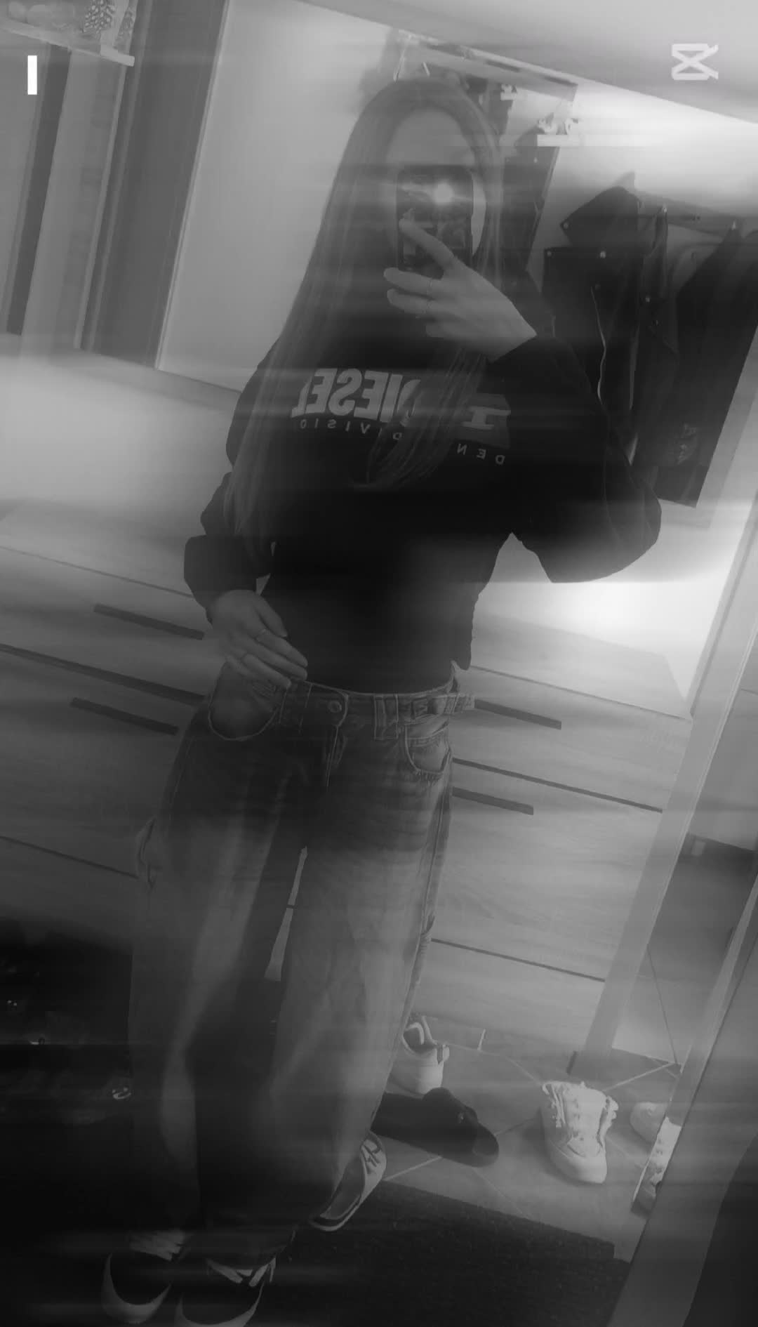 @𝓥𝓮𝓻𝓸𝓷𝓲𝓴𝓪🪽