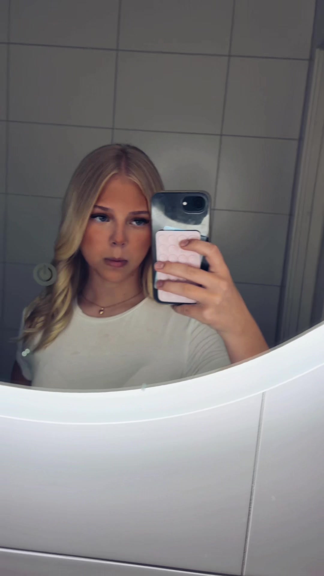@𝒮𝒾𝓇𝒾