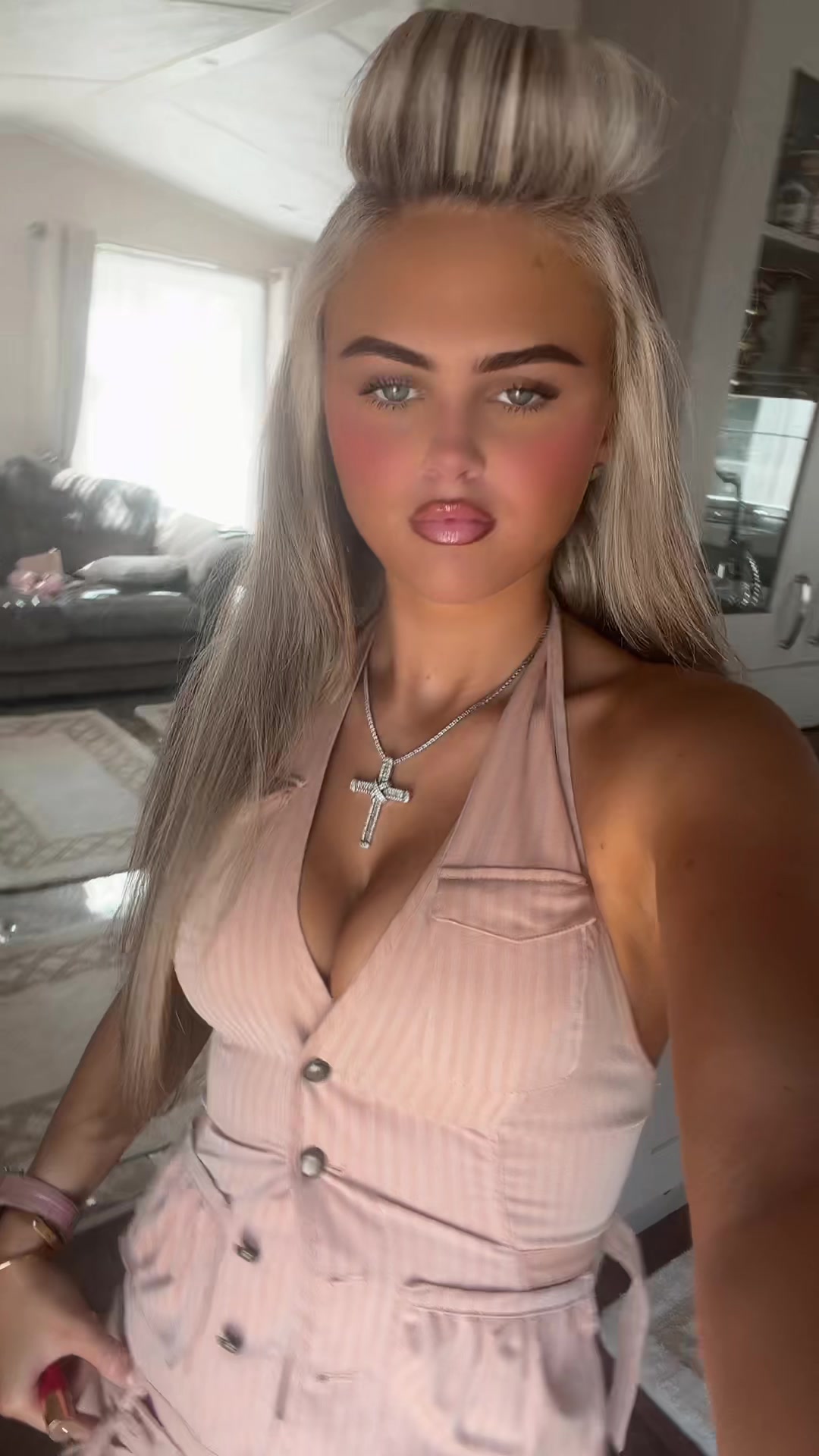@caitlinmcinerneyx