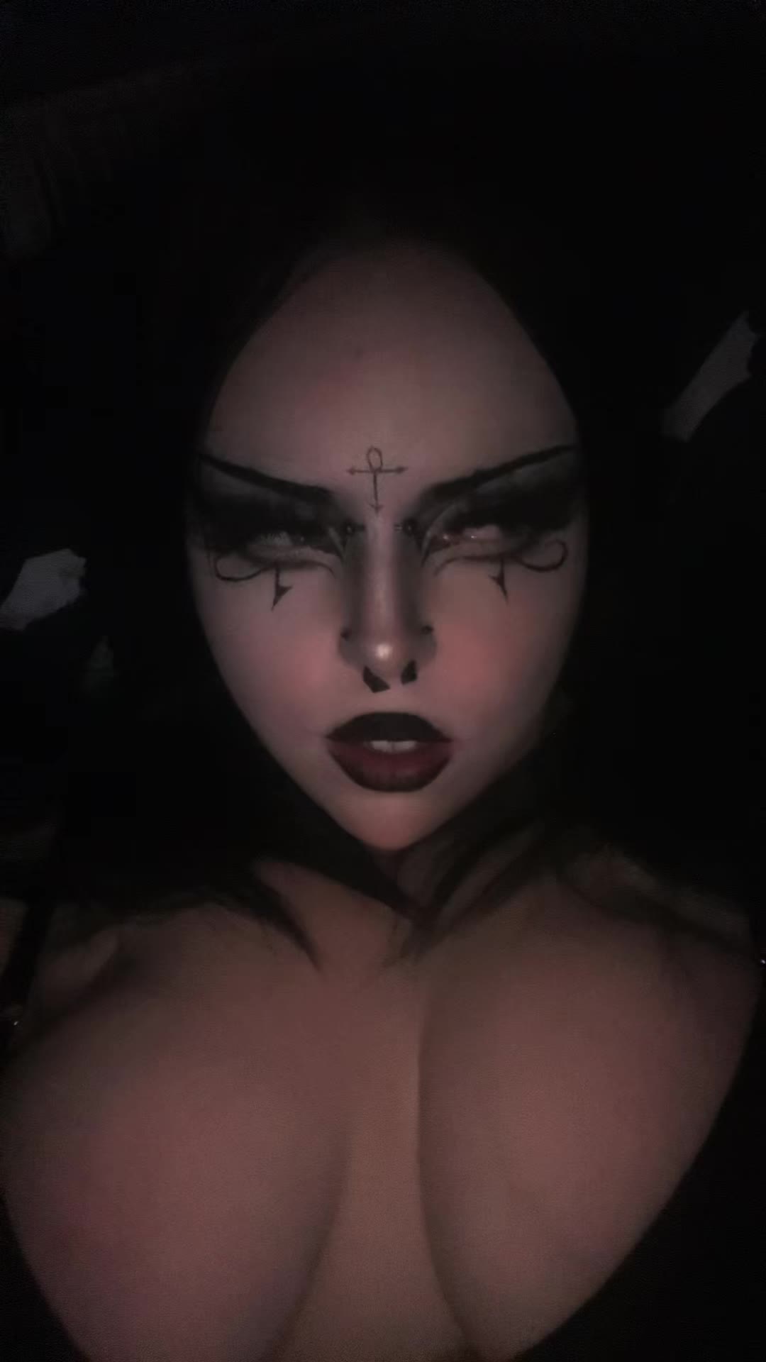 @⁺‧₊˚ ཐི⋆ ℭ𝔦𝔞𝔯𝔞 ⋆ཋྀ ˚₊‧⁺