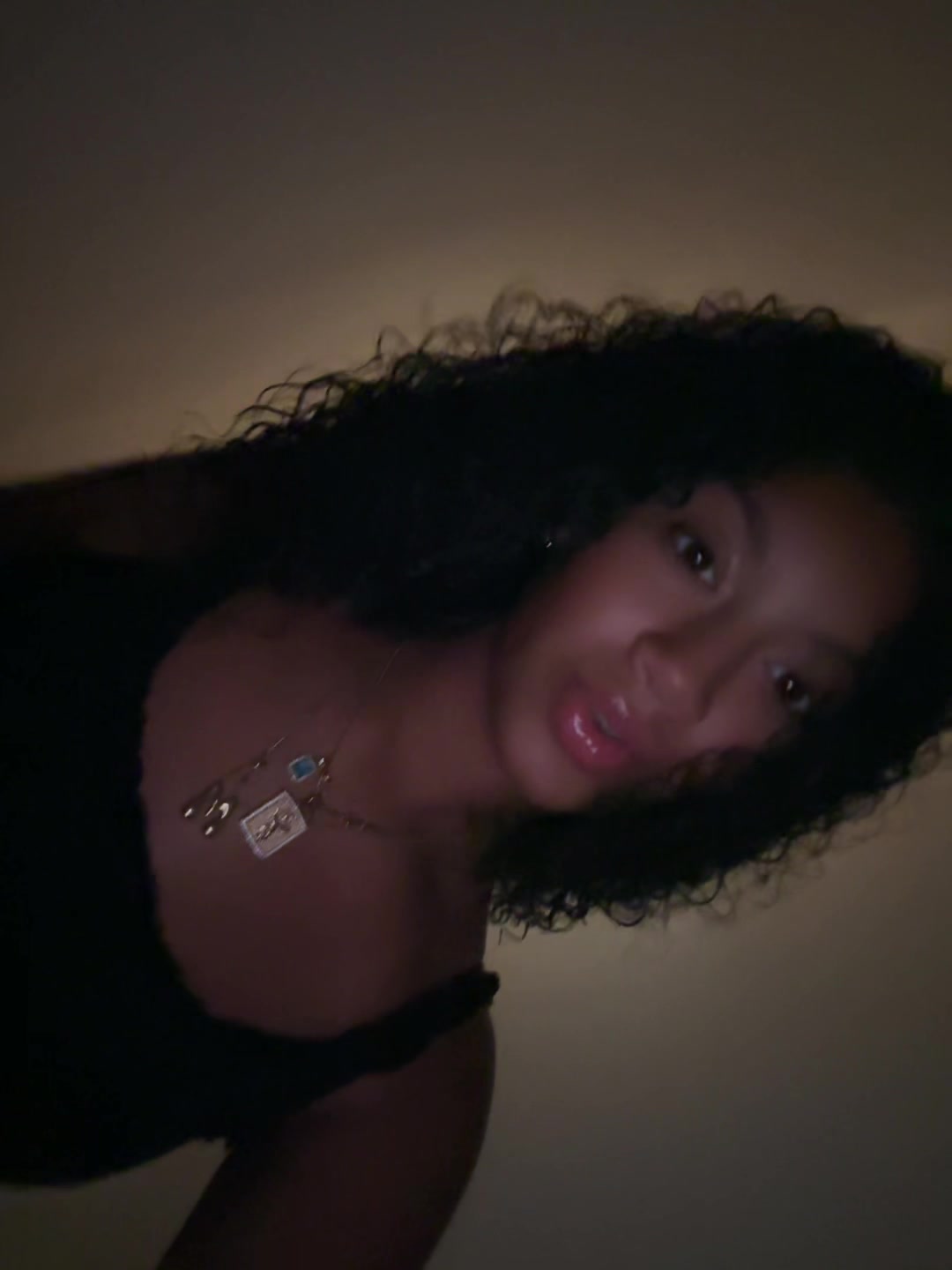 @miatooshiftyy,