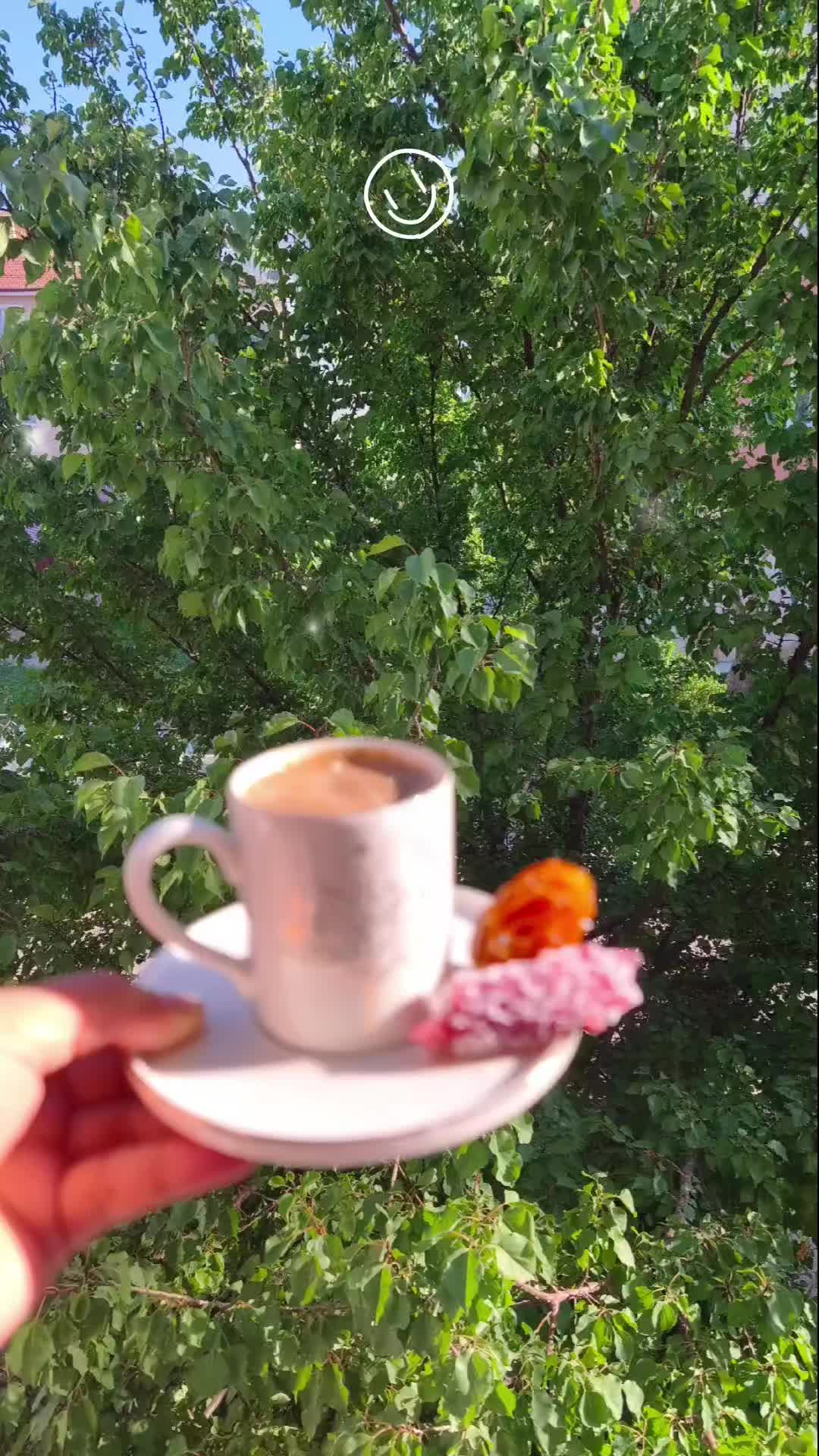 @Bir kelebek 🦋 misali ömrüm