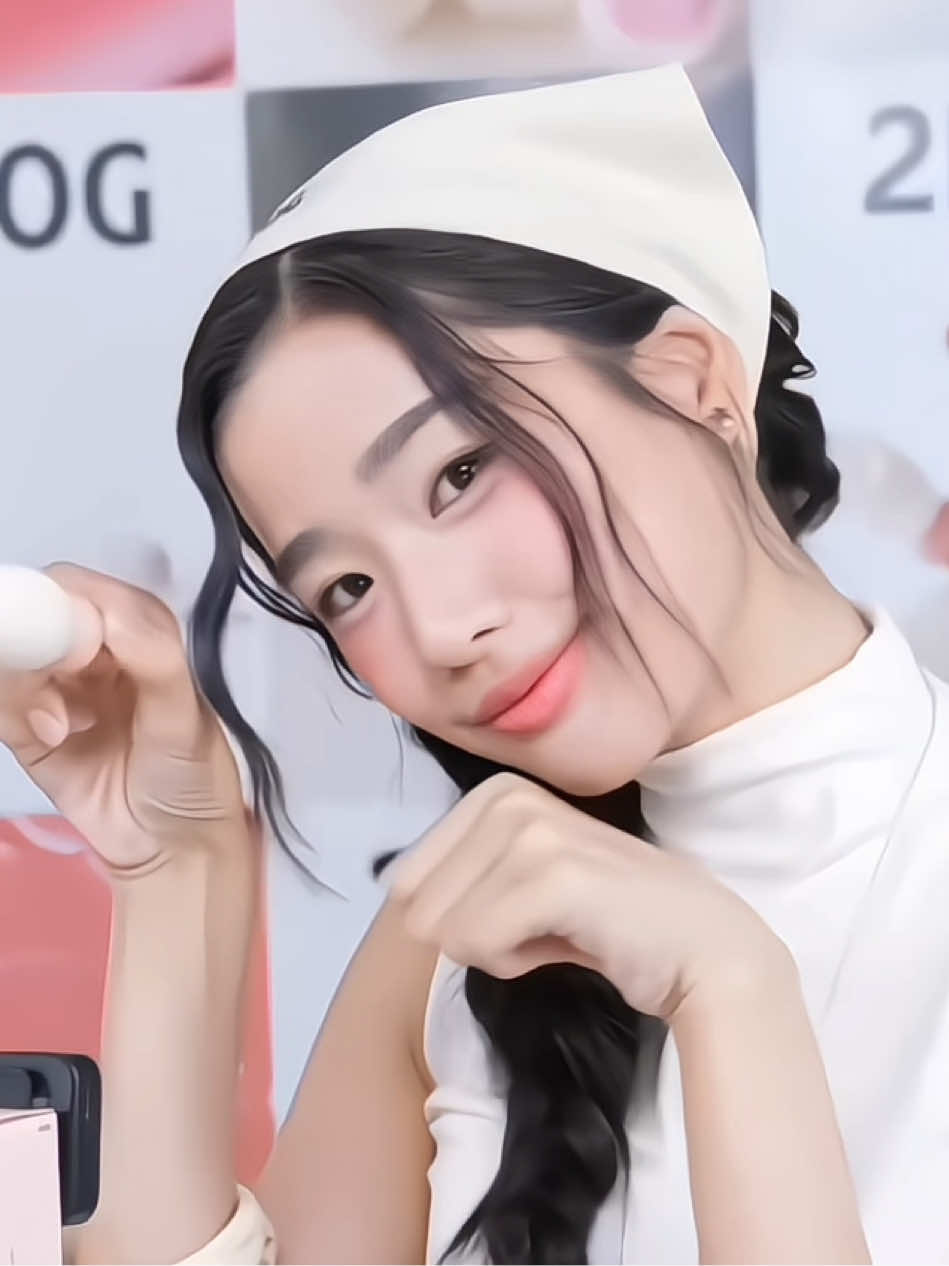 @intuwinnie