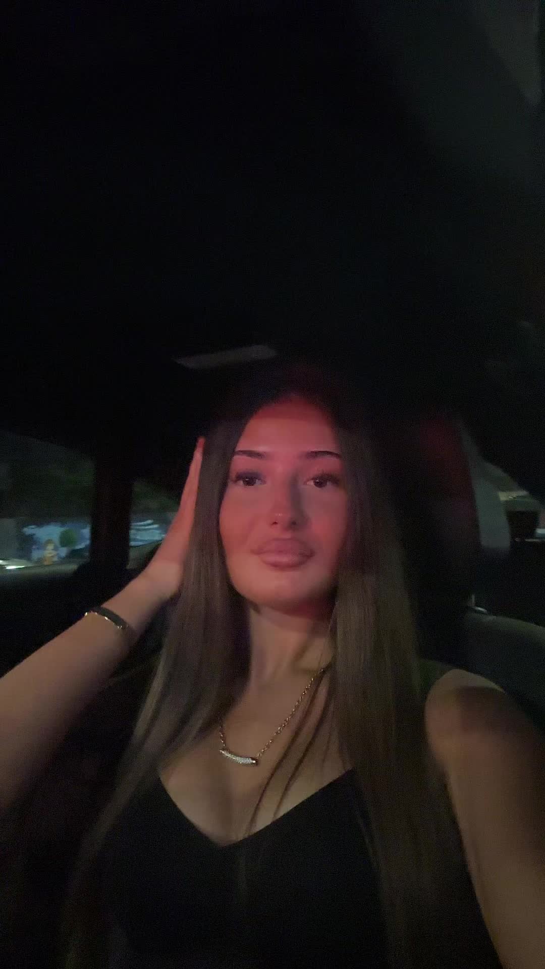 @Elissa