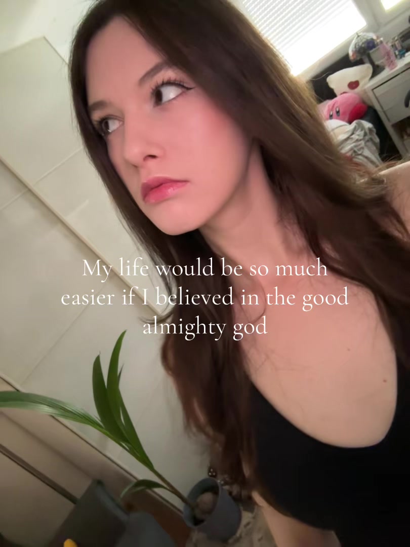 @Jenny ☭