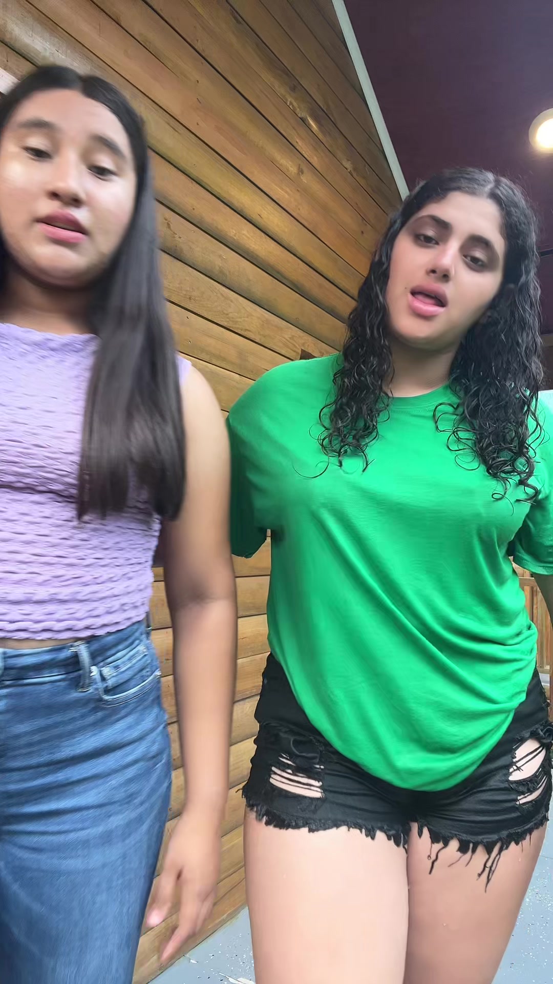 @KARINACM