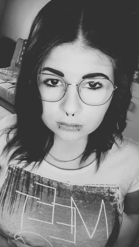 @VanessaKleine#⚜️Tυׁׅᝯׁƙׁׅ֑ꪱׁׅ