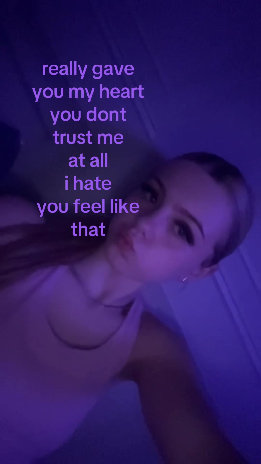 @ellie🩶