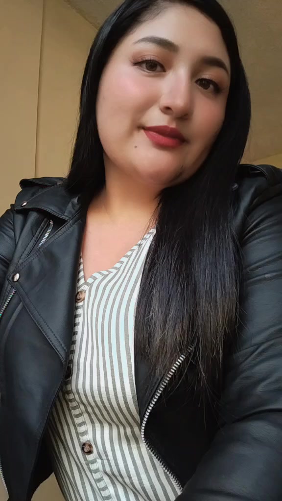 @Estefania 🌻🩷