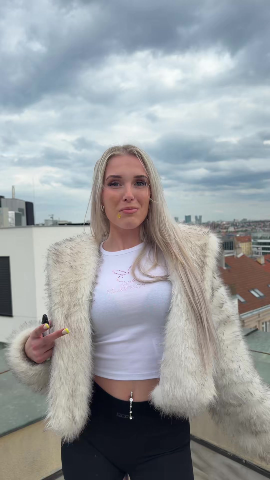 @vikinkxq