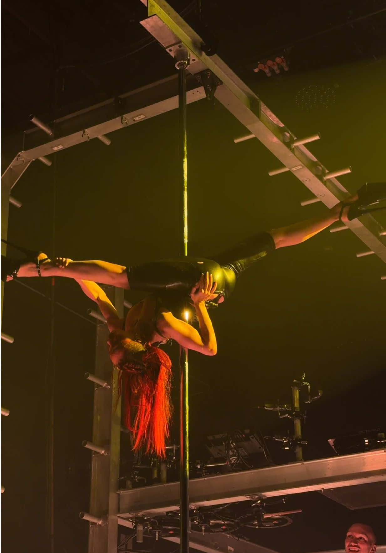@FKA twigs