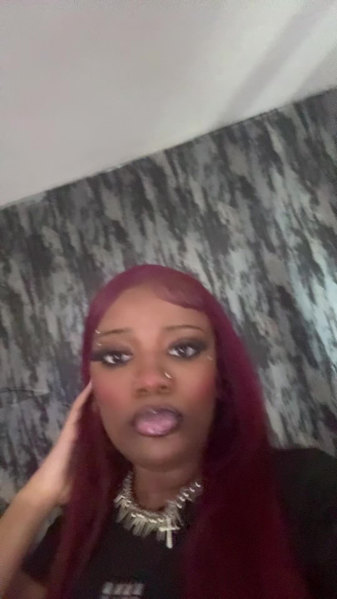@🎀