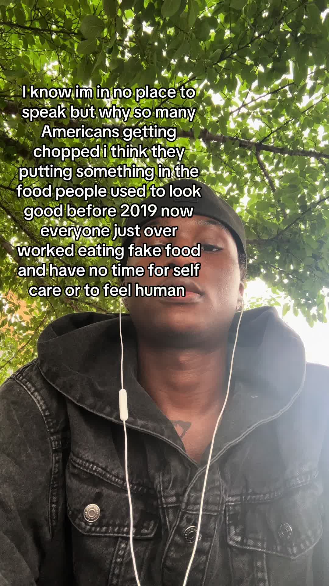 @⃟