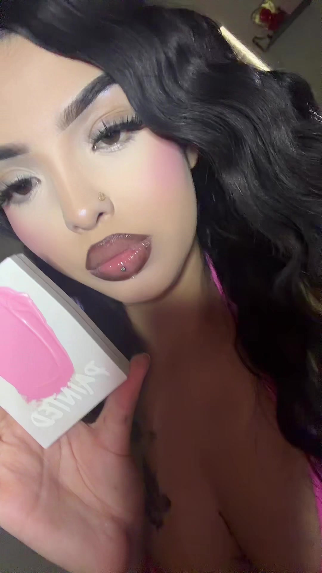 @Arii