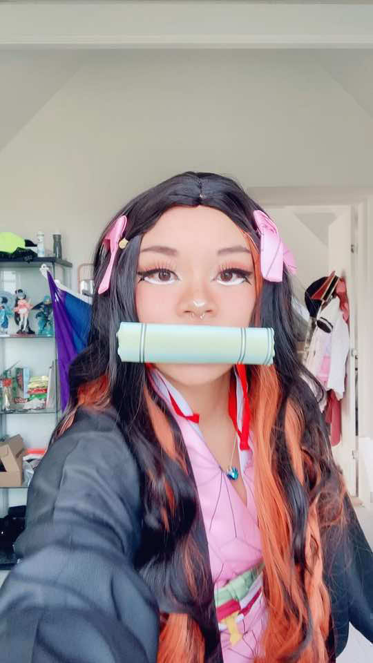 @ur local broken bitch <3