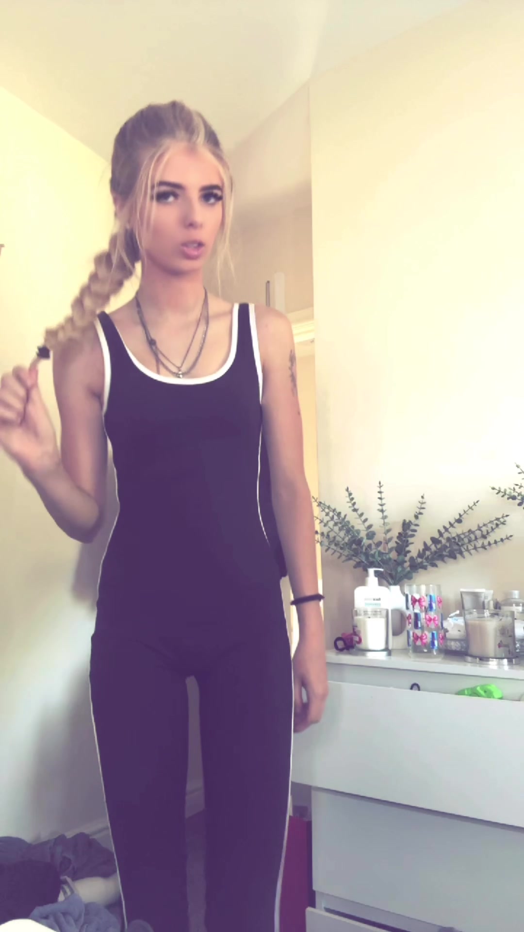 @Xxx