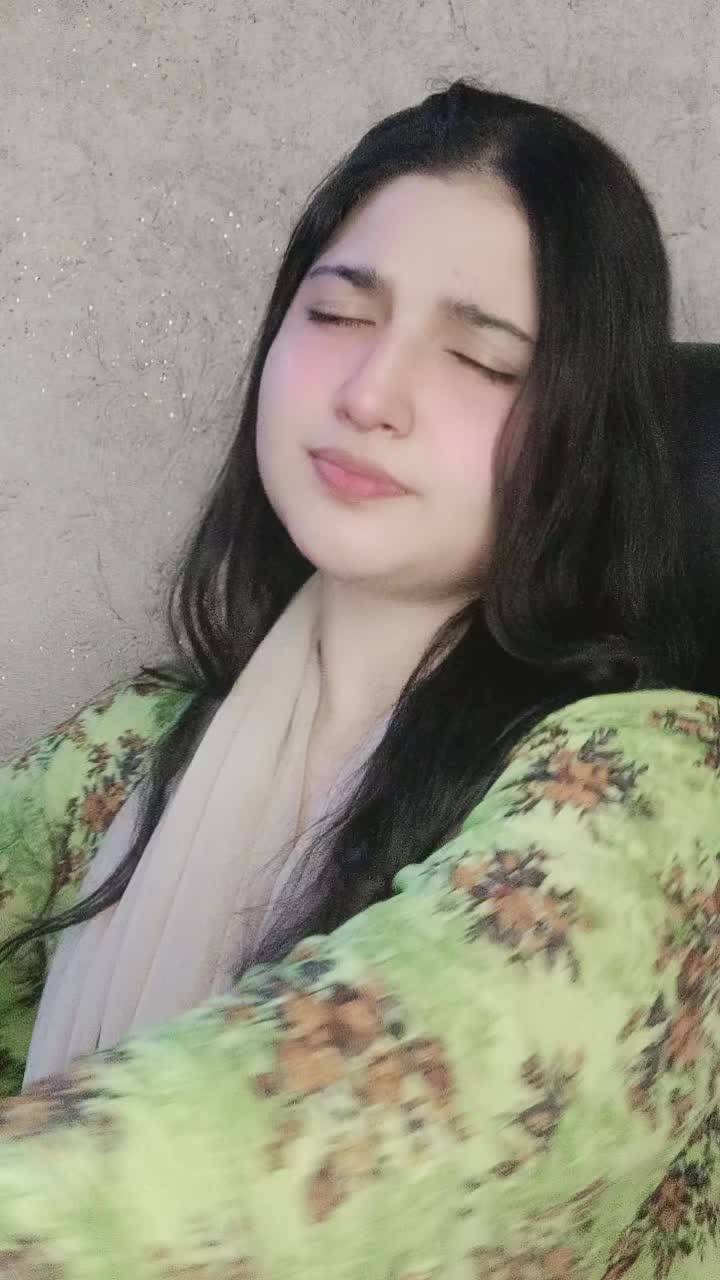 @PRETTY GIRL🥰