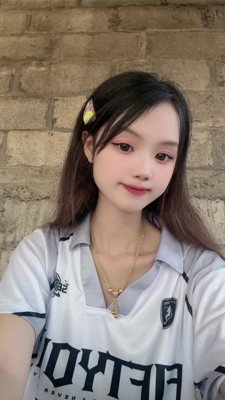 @🌈Nana🌨️ຕັດຫຍິບ✂️❤️