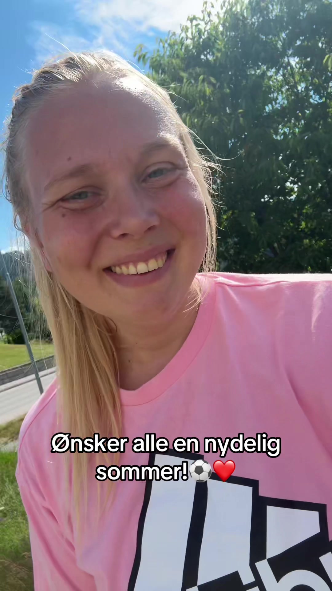 @Jegermeg98