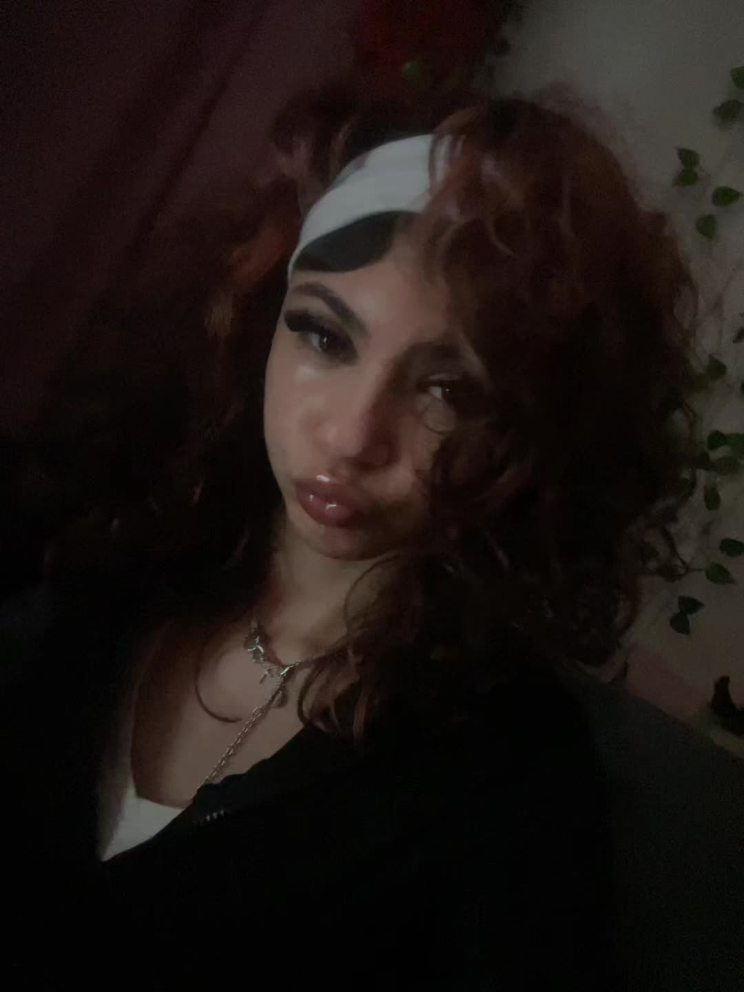 @️