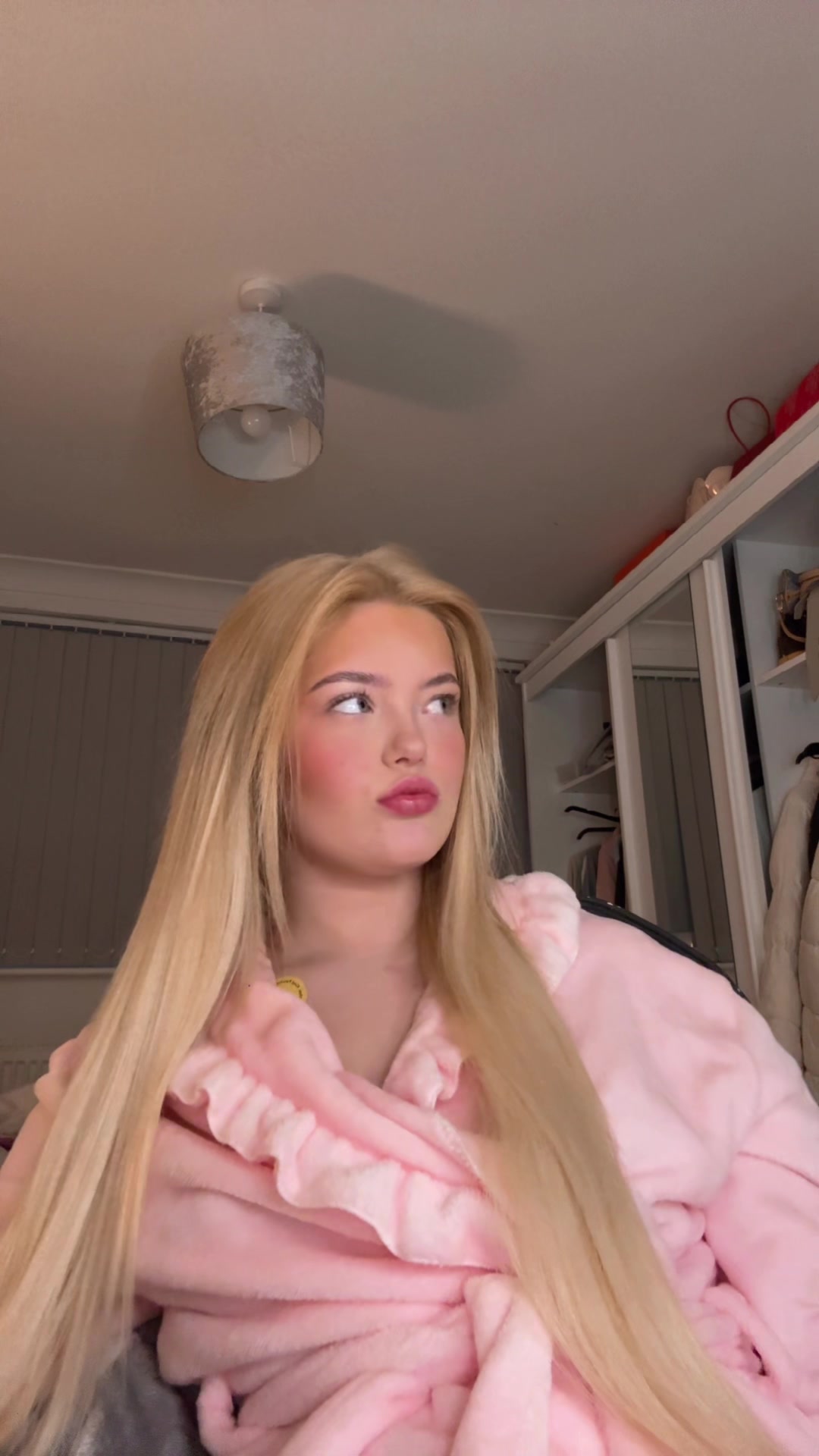 @H&euml;tty🦋