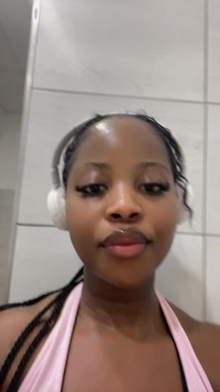 @Skyyy Segaetsho