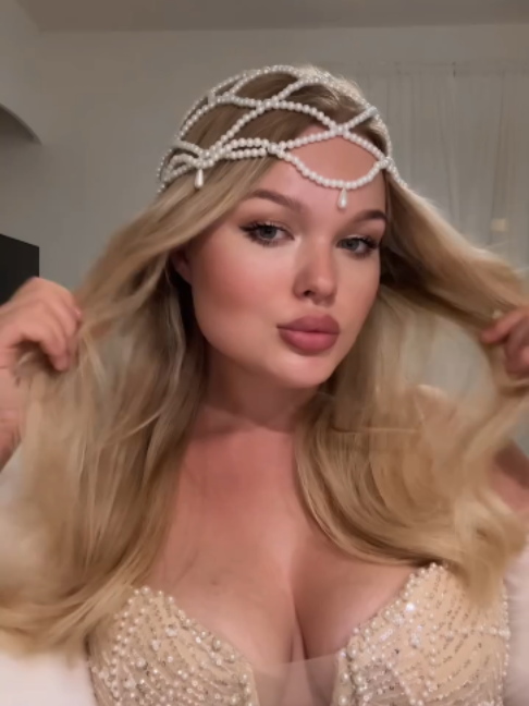 @GLAMLORA