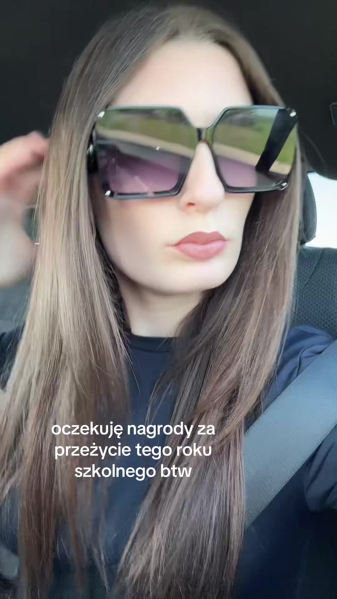 @kkk