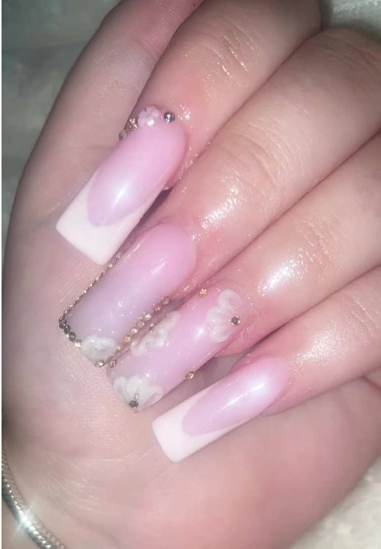 @Kaceynails