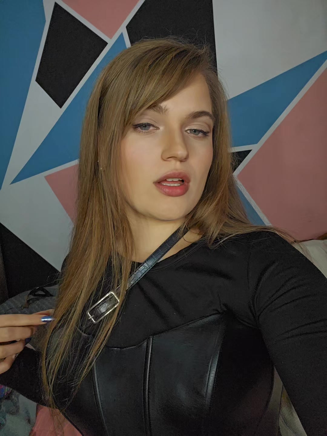 @Eliana Ibrajimovich🦂🖤