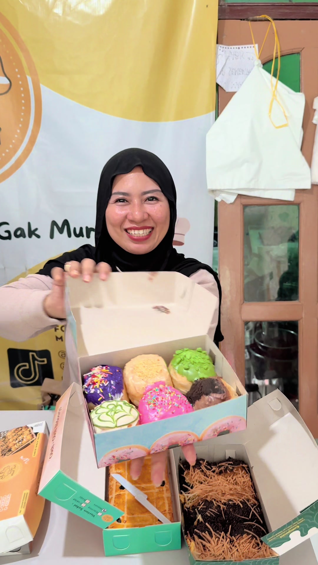 @jajan mbak sari