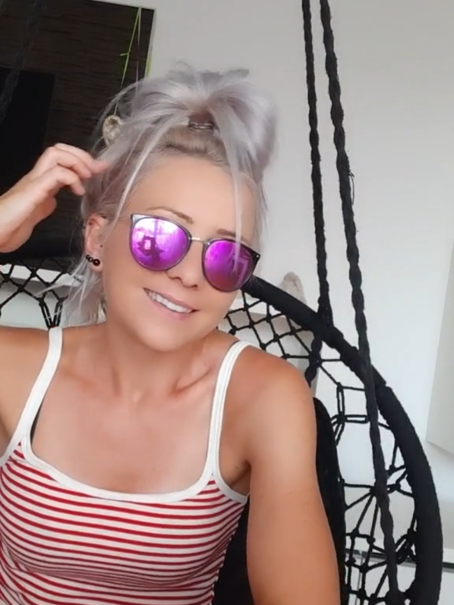 @Eva