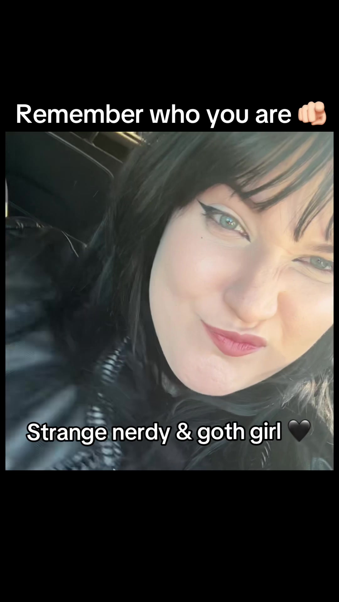 @BLOODISSIA