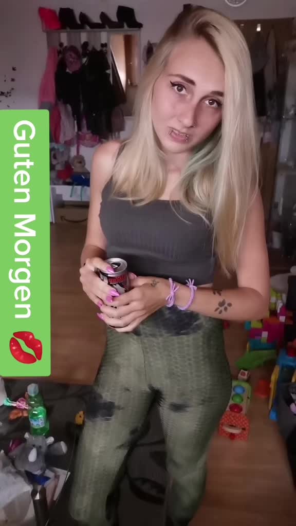 @Angiie.Less_Jay