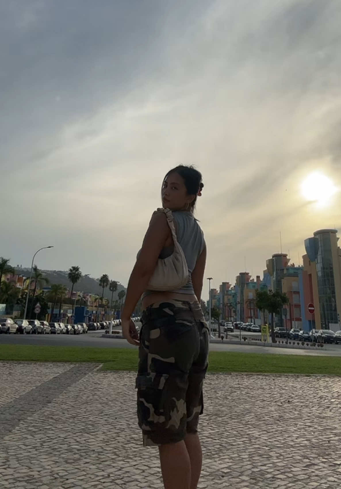 @hannahgiron