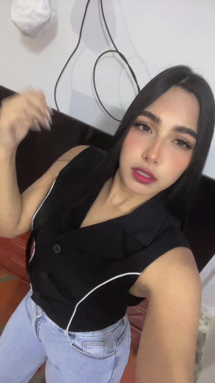 @Ana Hernández