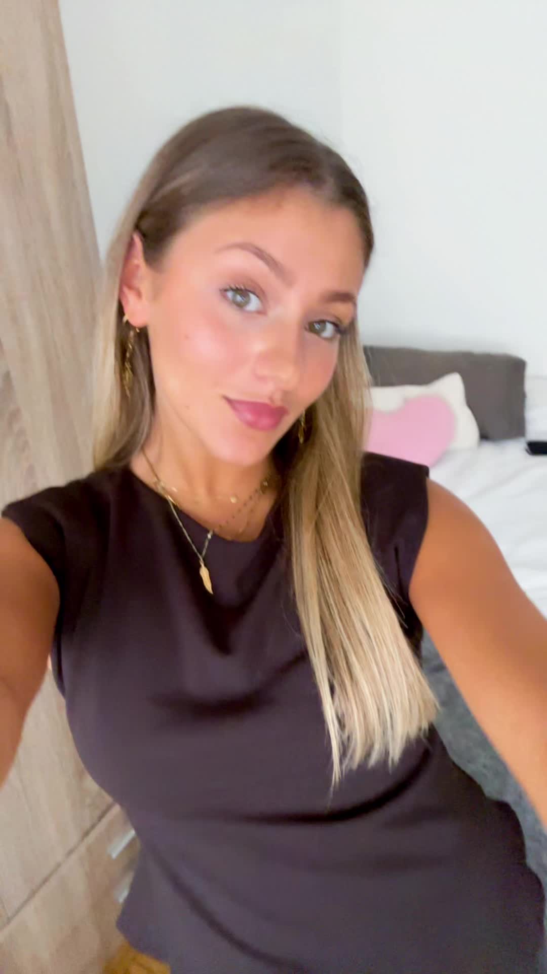 @julia
