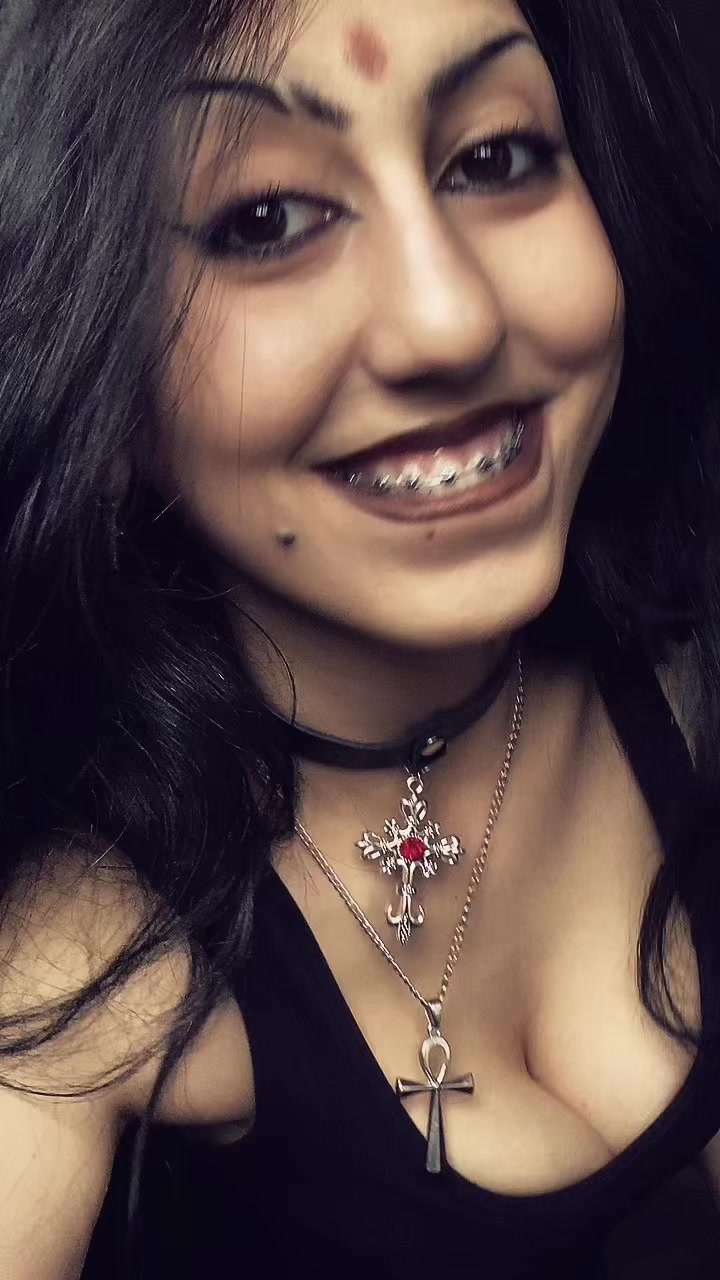 @🕸️Vanessa