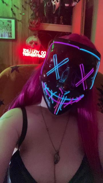 @horror queen 🧟♀️👑