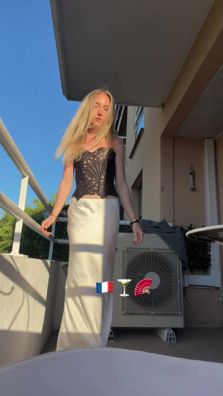 @🧡ALEXANDRA