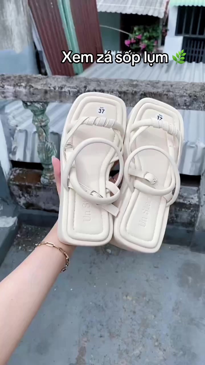 @𝓜𝓲𝓾 𝓼𝓱 💕